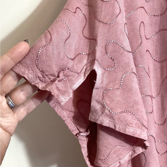 Y2K Vintage Embroidered Rayon Asymmetric Top 2X - Picture 14 of 15